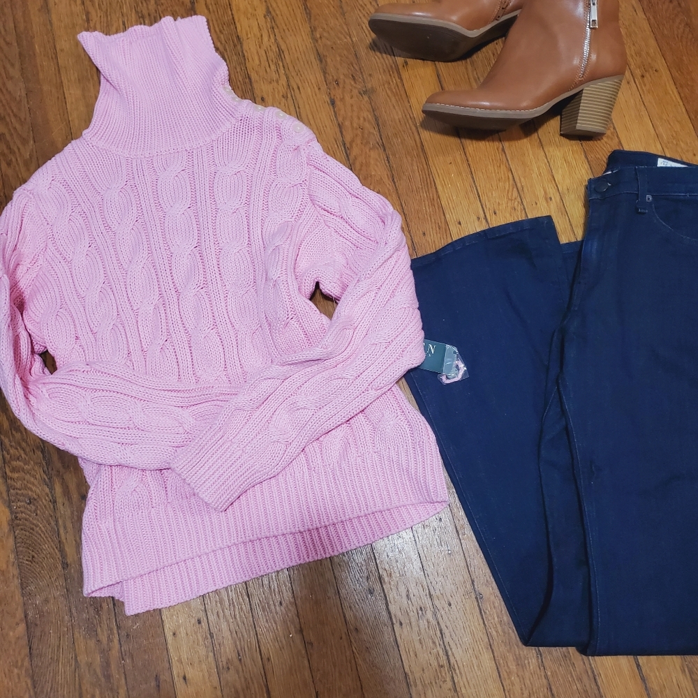 BRAND NEW Ralph Lauren cable knit pink sweater